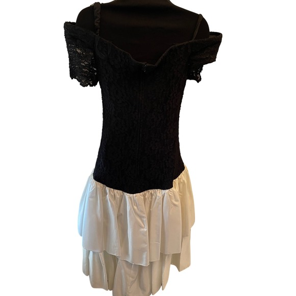 Susan Roselli Vijack Black Lace Off Shoulder Ruffled Bow Party Dress 9-10 USA - Picture 4 of 9